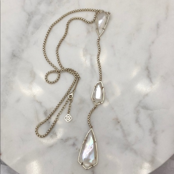 Kendra Scott Jewelry - PRICED TO SELL! Kendra Scott necklace